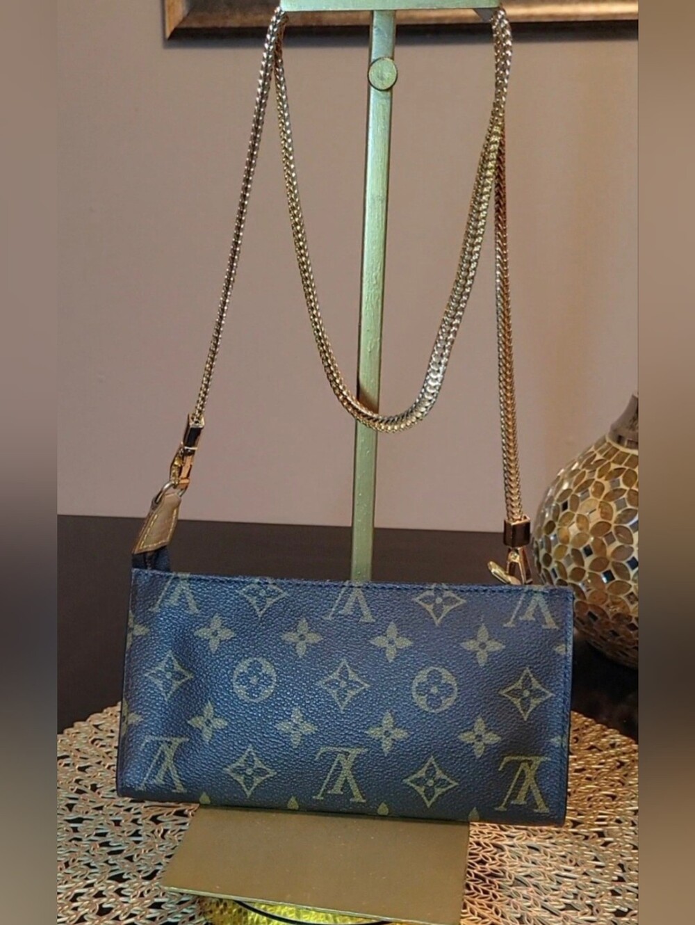 Authentic Louis Vuitton Monogram Pouch ,Serial Number:FL0060